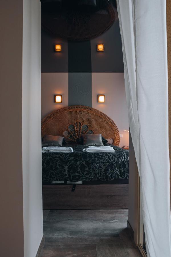 La Ronde Des Bois - Romance Et Bien Etre - Jacuzzi Privatif-Piscine-Patio Mellecey エクステリア 写真